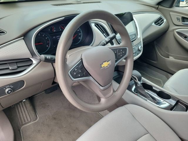 2022 Chevrolet Malibu LS