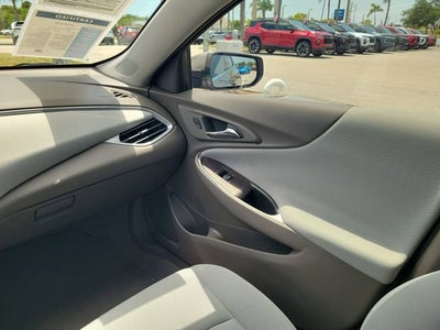 2022 Chevrolet Malibu LS