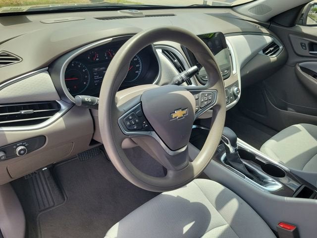 2022 Chevrolet Malibu LS