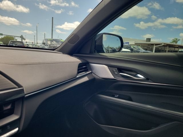 2024 Cadillac CT4 Luxury