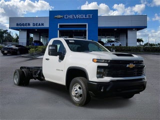 2025 Chevrolet Silverado 3500 HD Chassis Cab Work Truck