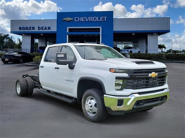 2025 Chevrolet Silverado 3500 HD Chassis Cab Work Truck