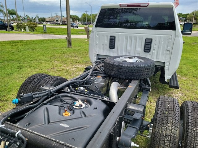 2025 Chevrolet Silverado 3500 HD Chassis Cab Work Truck