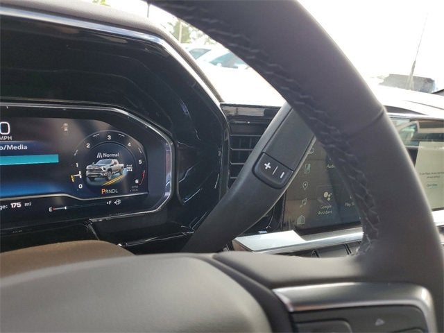 2025 Chevrolet Silverado 3500 HD LT