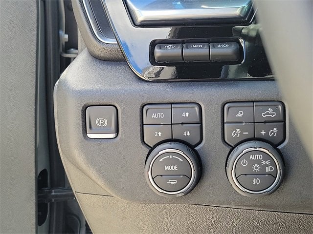 2025 Chevrolet Silverado 3500 HD High Country DRW