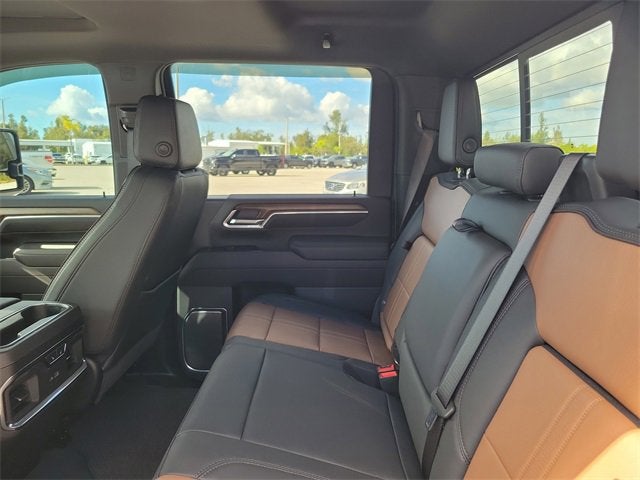 2025 Chevrolet Silverado 3500 HD High Country DRW