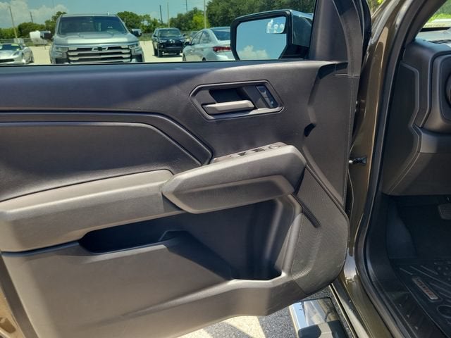 2024 Chevrolet Colorado WT