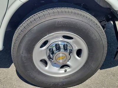 2026 Chevrolet Express Cargo WT