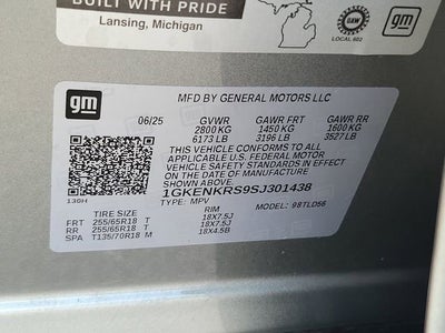 2025 GMC Acadia Elevation