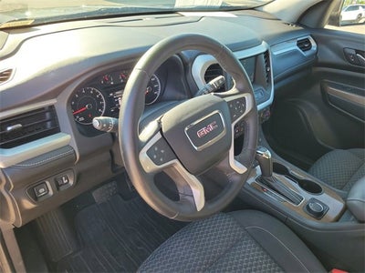 2017 GMC Acadia SLE