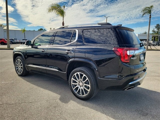 2023 GMC Acadia Denali