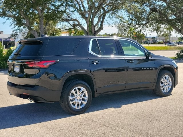 2023 Chevrolet Traverse LS
