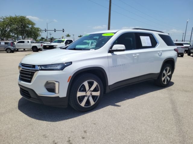 2023 Chevrolet Traverse LT Leather