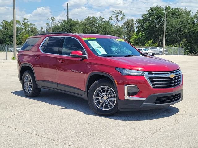 2023 Chevrolet Traverse LT Leather