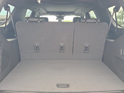 2027 Chevrolet Suburban LT
