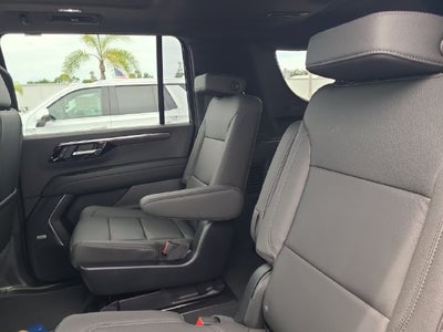 2027 Chevrolet Suburban LT