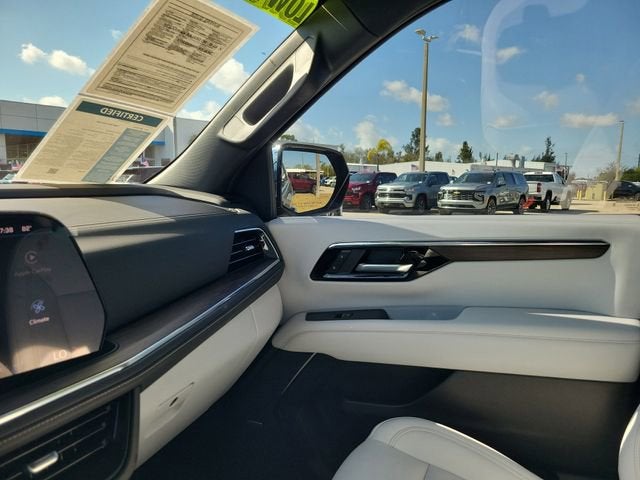 2025 Chevrolet Suburban Premier