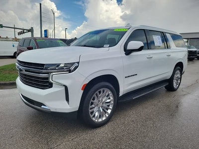 2022 Chevrolet Suburban LT