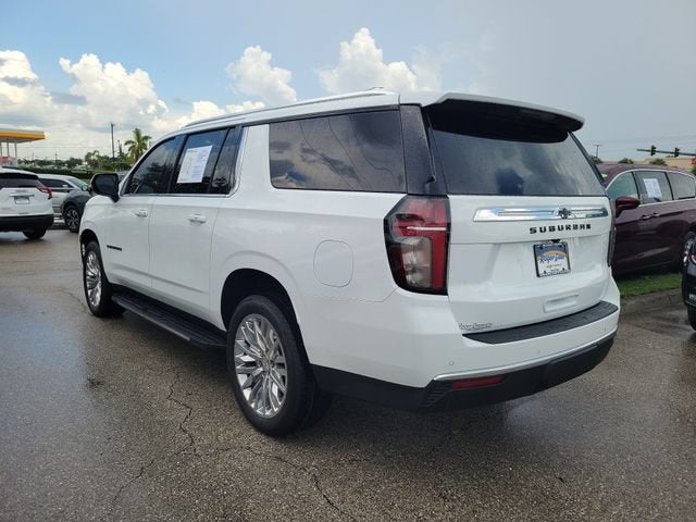 2022 Chevrolet Suburban LT