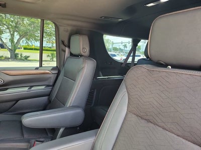 2024 Chevrolet Suburban High Country