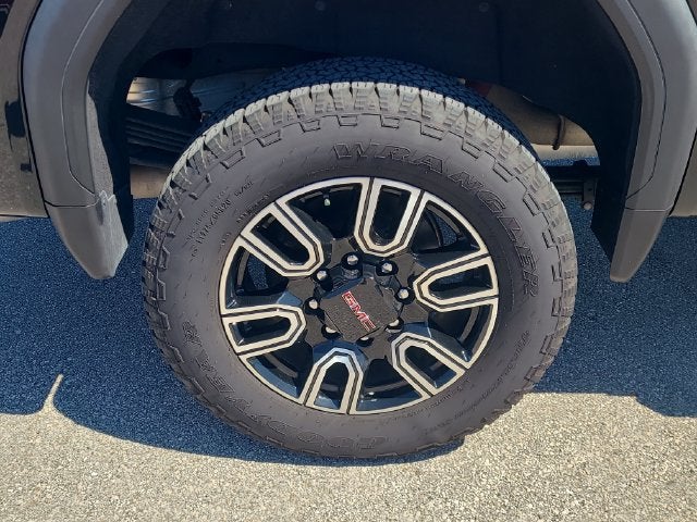 2023 GMC Sierra 2500 HD AT4