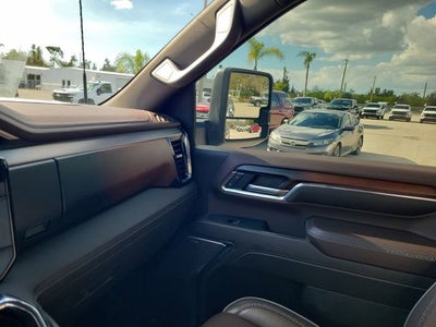 2024 GMC Sierra 2500 HD Denali