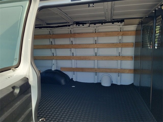 2024 GMC Savana Cargo 2500 Work Van