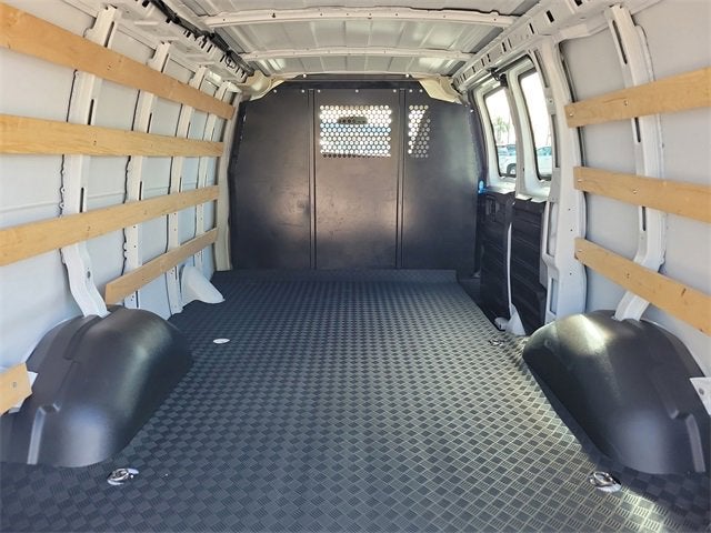 2024 GMC Savana Cargo 2500 Work Van