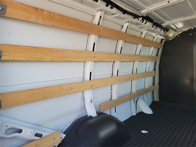 2024 GMC Savana Cargo 2500 Work Van