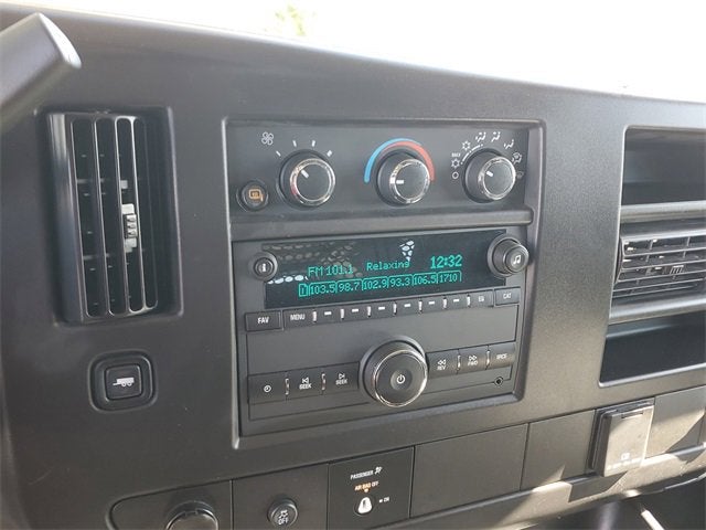 2024 GMC Savana Cargo 2500 Work Van