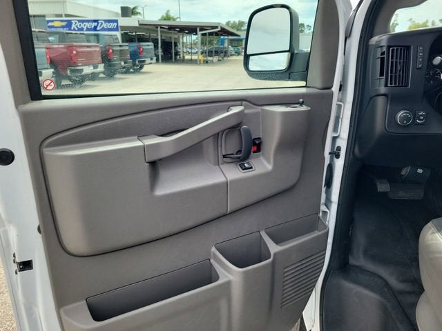 2024 GMC Savana Cargo 2500 Work Van