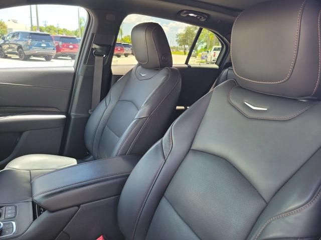 2022 Cadillac XT4 Sport