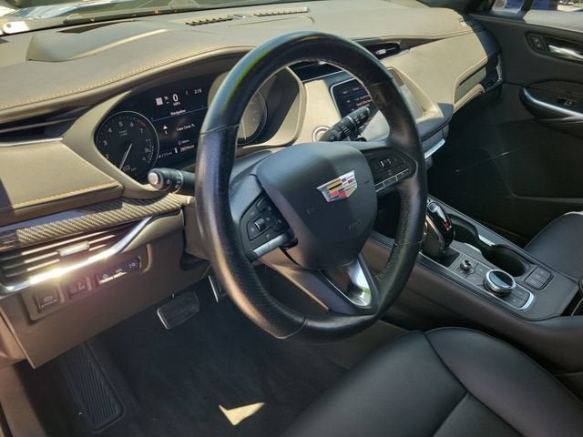 2022 Cadillac XT4 Sport