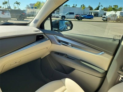 2023 Cadillac XT5 Premium Luxury