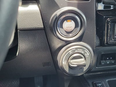 2023 Nissan Titan SV