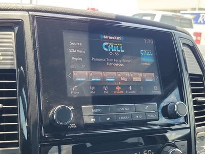 2023 Nissan Titan SV
