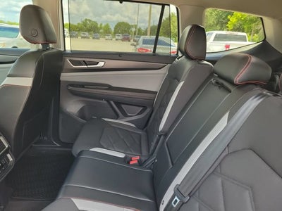 2024 Volkswagen Atlas 2.0T Peak Edition SEL