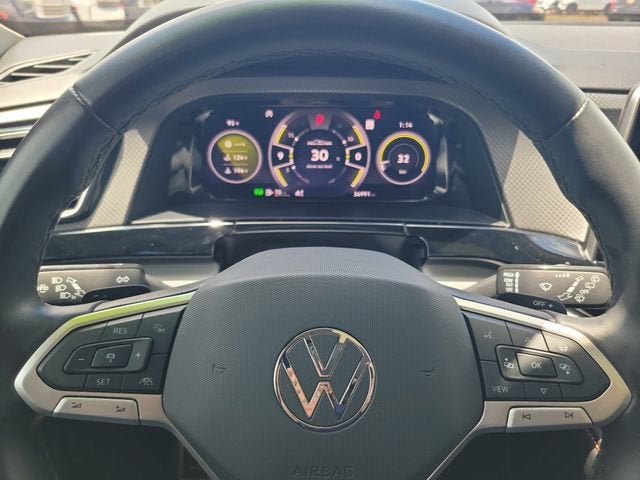 2024 Volkswagen Atlas 2.0T Peak Edition SEL