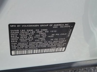 2024 Volkswagen Atlas 2.0T Peak Edition SEL