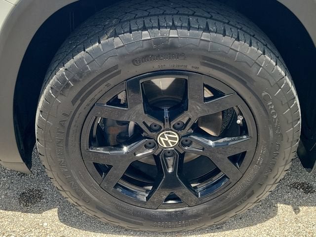 2024 Volkswagen Atlas 2.0T Peak Edition SEL