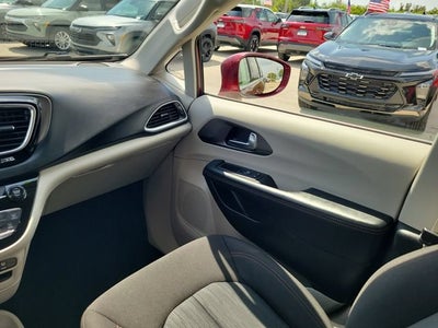 2020 Chrysler Pacifica Touring