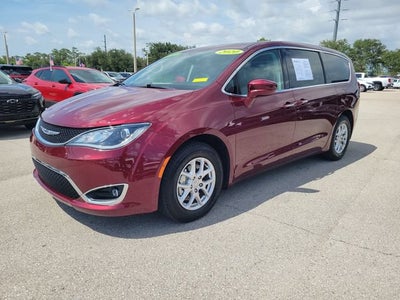 2020 Chrysler Pacifica Touring