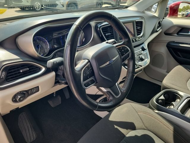 2020 Chrysler Pacifica Touring