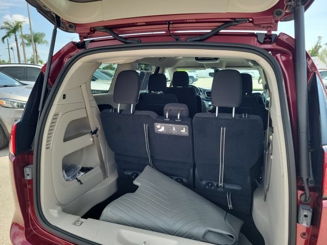 2020 Chrysler Pacifica Touring