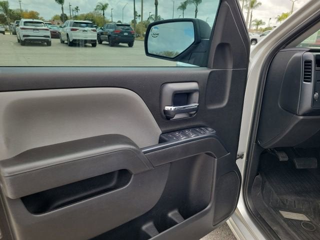 2019 Chevrolet Silverado LD Custom