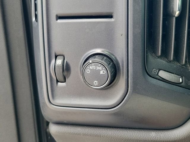 2019 Chevrolet Silverado LD Custom