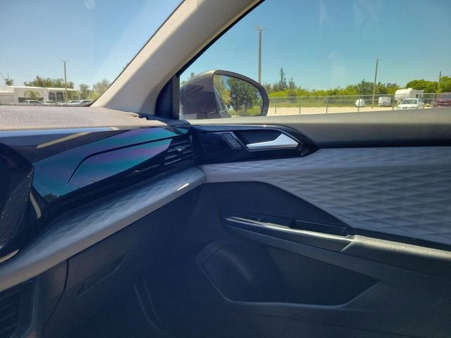 2022 Volkswagen Taos S