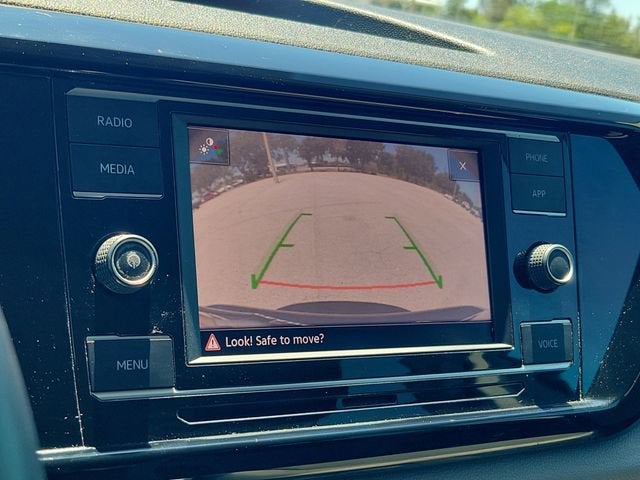 2022 Volkswagen Taos S