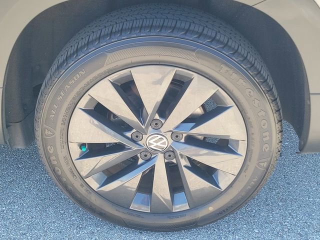 2022 Volkswagen Taos S