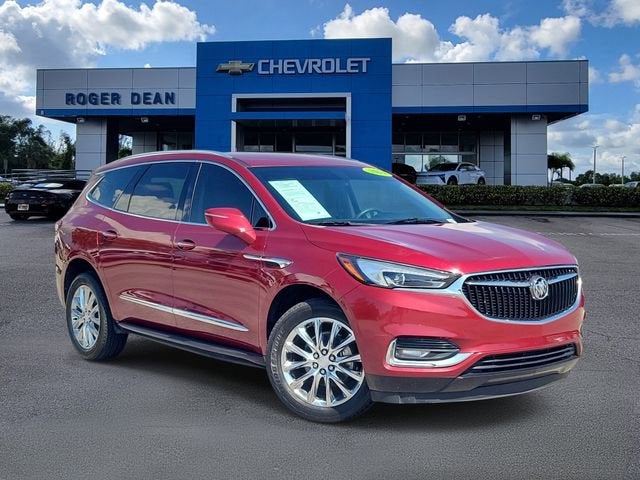 2019 Buick Enclave Essence's photo